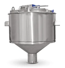 Mixer with a conical bottom VCM