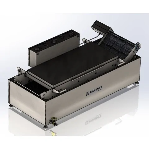 Compact conveyor fryer for donuts