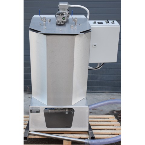 Universal vacuum module for making milk-based ice cream mixtures 100