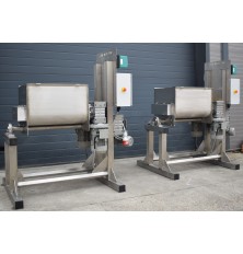 Z blade dough mixer