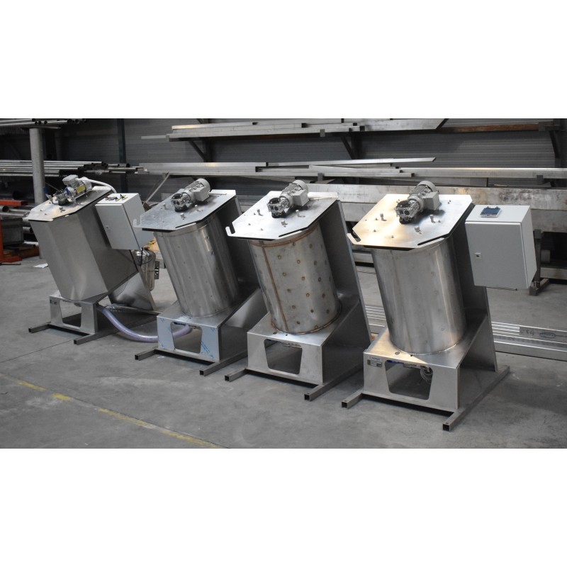Universele vacuümreactor met mantel en roerder 110/100