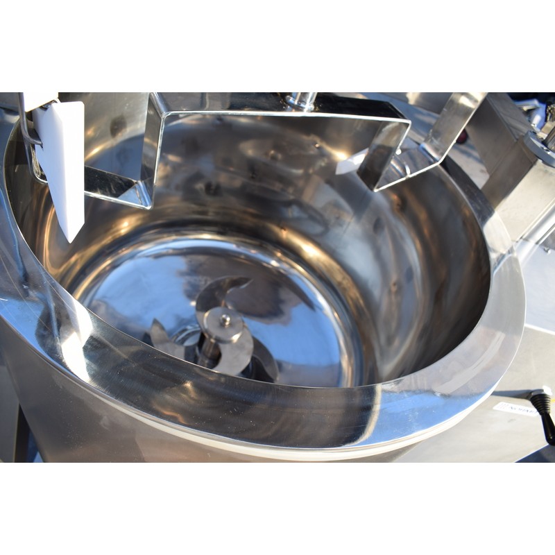 Coltelli e miscelatore 150L Coltelli e miscelatore 150L
